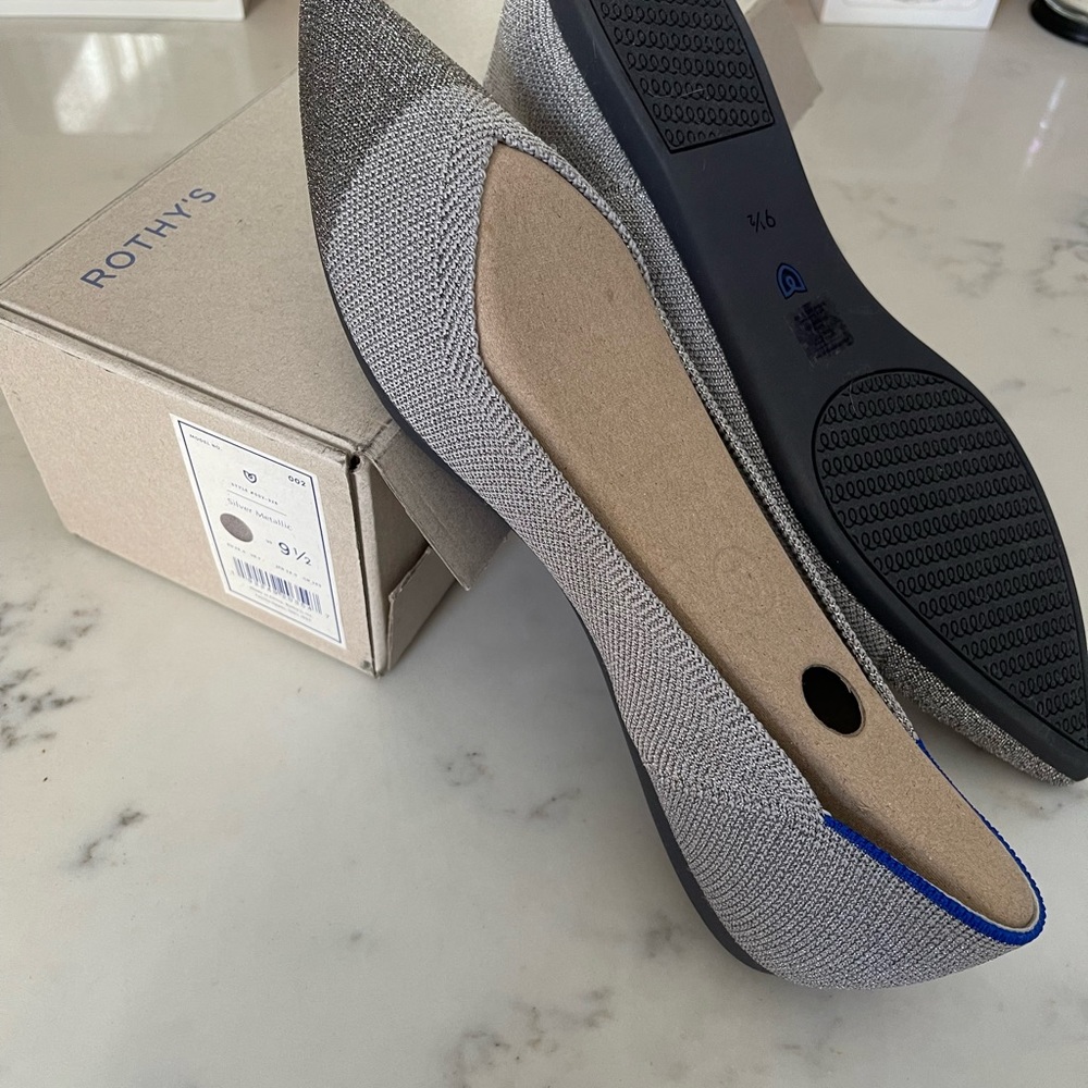Brand New Rothy’s The Point 9.5 metallic slip on.